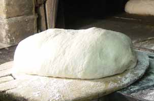 Frisches Brot  vom Hofladen in Lahr, Langenhard, Schmiederhof
